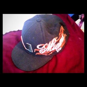 Miami hurricanes hat. Size 7 1/2