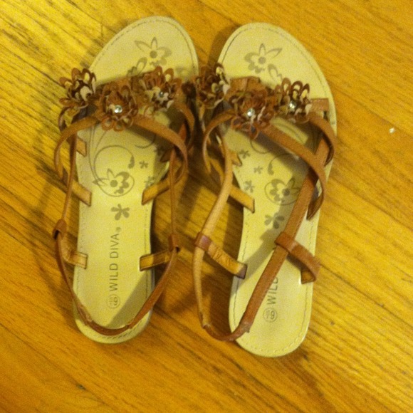 Flower sandals