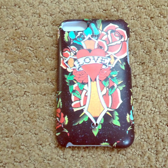 Ed hardy inspired iPod touch hard shell case💕🌹💕 - Picture 1 of 2