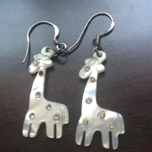 giraffe earrings