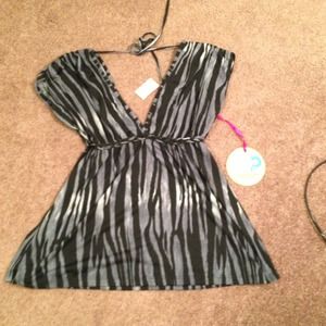 Grey & black zebra top