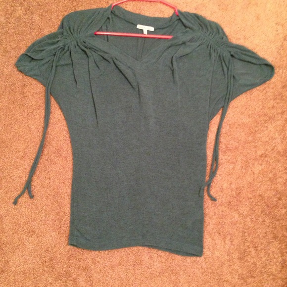 Comfy blue/green v neck - Picture 1 of 2