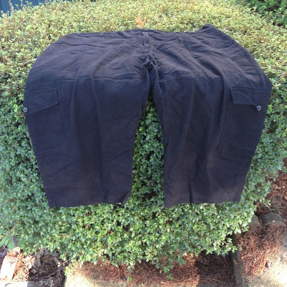 👖Linen plus size Capri's👖