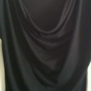 Cute sleeveless black shirt