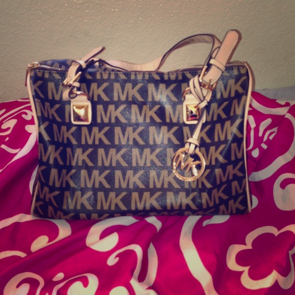 🚫SOLD🚫MK Purse