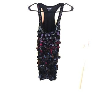 Long slim tank tee