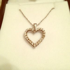Diamond heart necklace