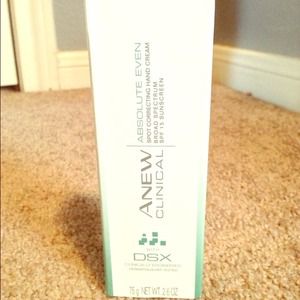 Anew Clinical Dark Spot Corrector