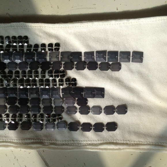 ❌SOLD ❌Loop/Infinity Scarf - Picture 3 of 3