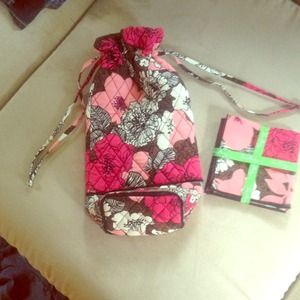 Vera Bradley wine holder and napkins