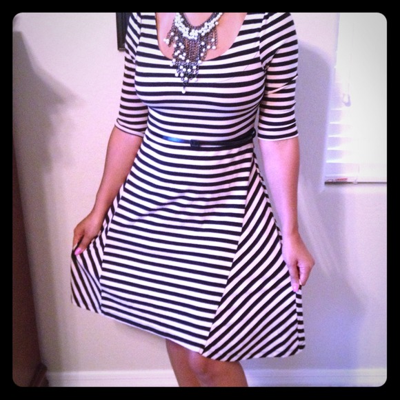 On Hold!! H&M Chic Street dress.