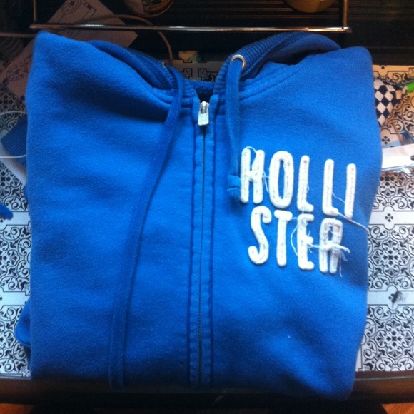 Hollister Zip up sweater - Picture 1 of 4