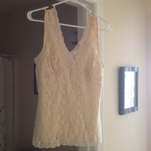 Lace top - Picture 4 of 4