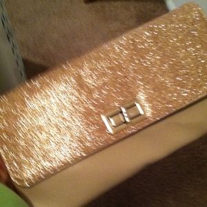 Gold clutch
