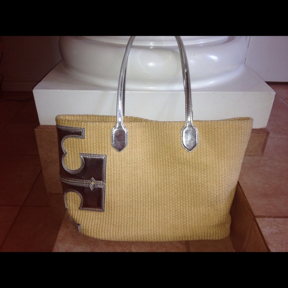 Authentic Tory Burch T Straw Tote