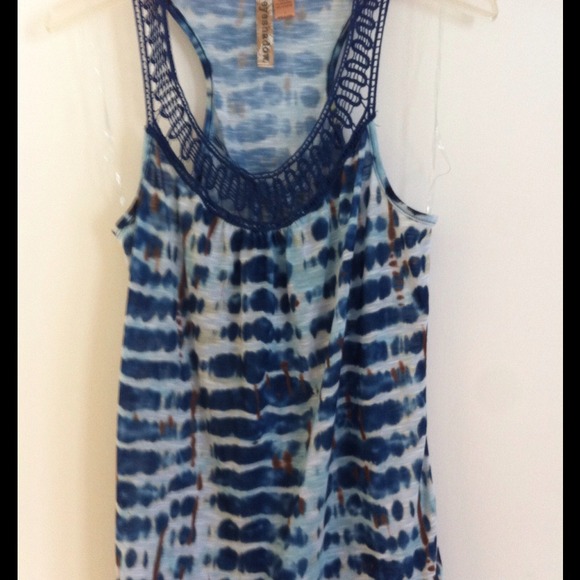 Blue Tie Dye Tank Top w Lace Trim, Large