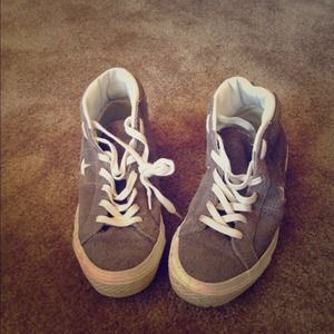 Grey hightop converse