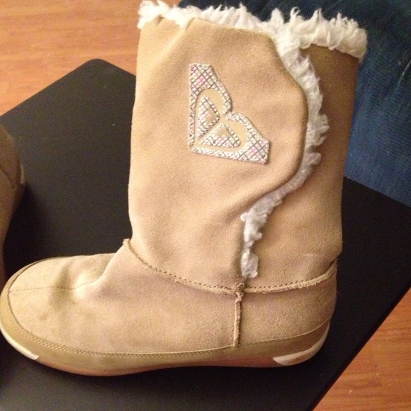 Roxy boots