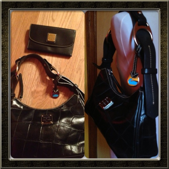 Dooney &bourke Set - Picture 2 of 4