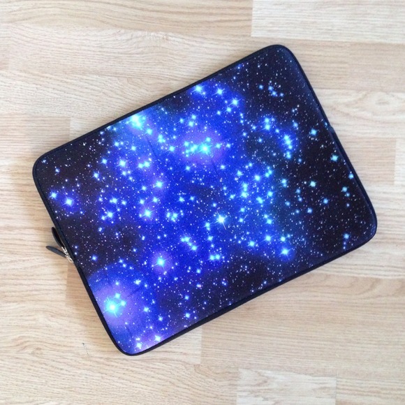 LAPTOP SLEEVE L15 x H11 1/2