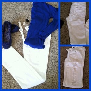 ❌SOLD❌ AEO Destroyed Skinny White Jeans Sz 2