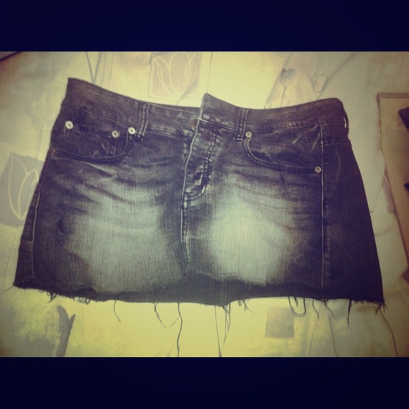Denim skirt