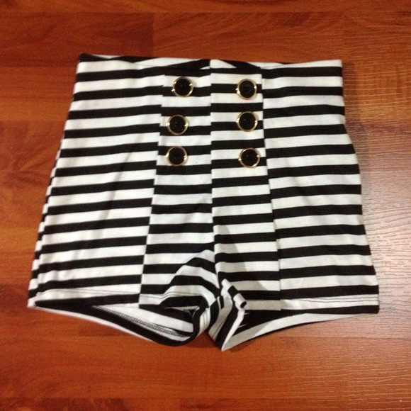 Sailor stripe high waist shorts - Picture 2 of 2