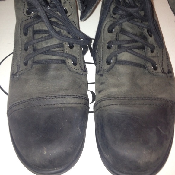 ❌❌❌SOLD ❌❌❌ Steve Madden short boots - Picture 4 of 4