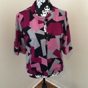 REDUCED! Funky print cropped jacket w/pockets