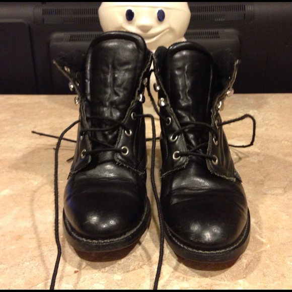 🎁Gifted🎁Black Justin Paddock Lace up Boots - Picture 3 of 4