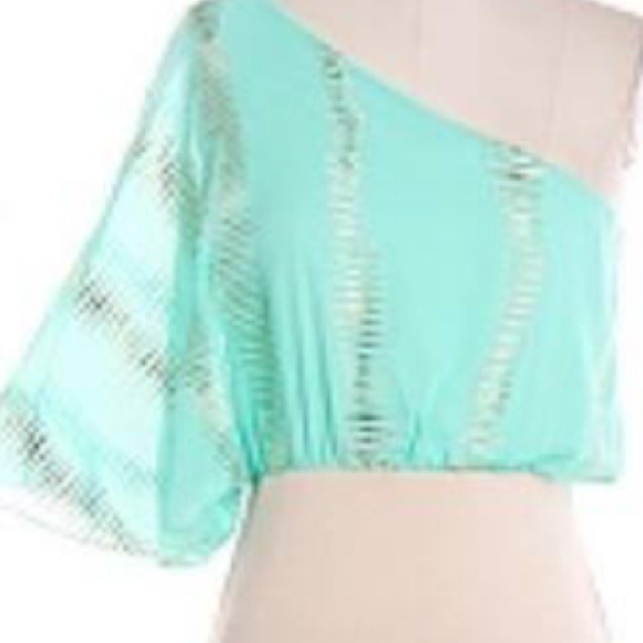 Beautiful one shoulder dress - Picture 3 of 3