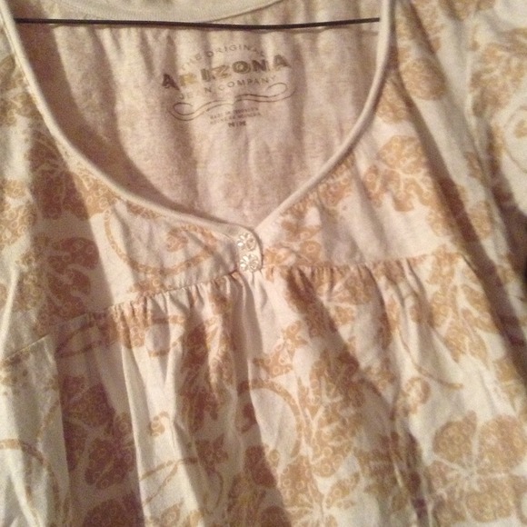 Patterned shirts bundle 15 for both or each for 5 - Picture 2 of 4