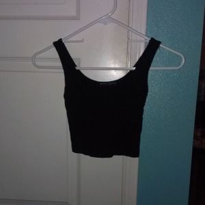 Brandy Melville black crop tank top (hold)