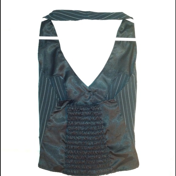 Halter vest in black - Picture 2 of 2
