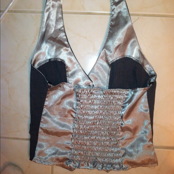 Grey/metallic halter vest - Picture 2 of 2