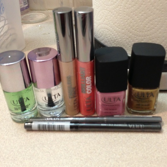 🚨SOLD🚨Ulta Makeups