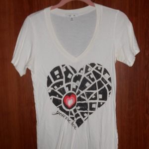 Heart t-shirt. ♥
