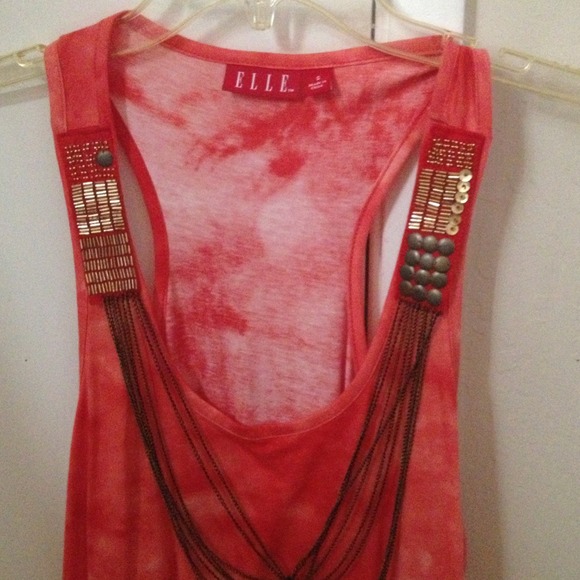 Beautiful T-Shirt in orange and white .