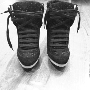Wedge sneakers from Zara!