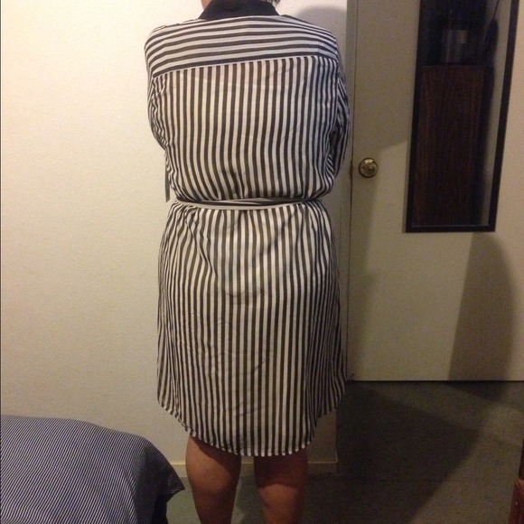 Strip Black & Off White Dress - Picture 2 of 2