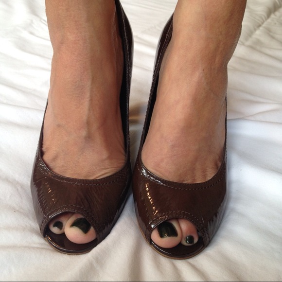 BCBGeneration Peep-Toe Pumps, Size 7 - Picture 1 of 3