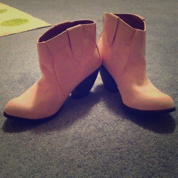 Light pink suede ankle boots