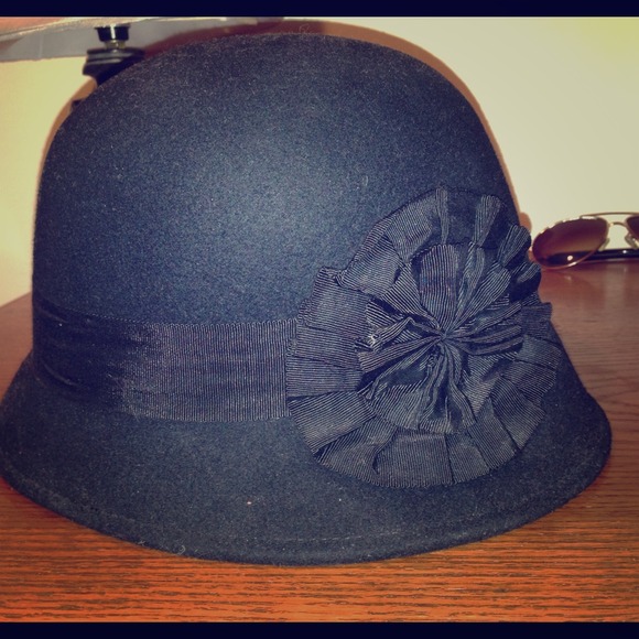 Classic Cloche Wool hat