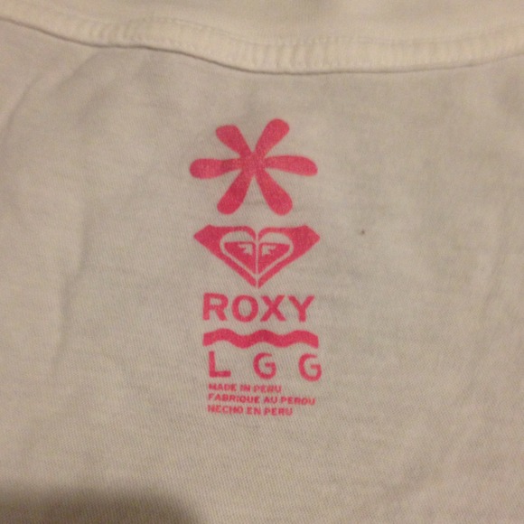 Ricky v neck - Picture 2 of 3