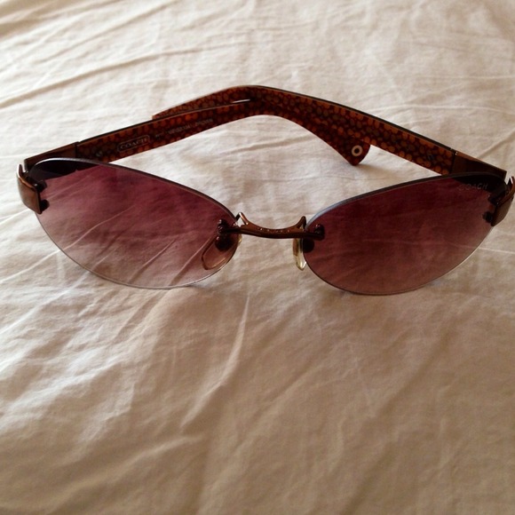 SOLD on TRADESY - Authentic Coach Sunglasses - Picture 4 of 4