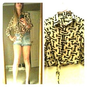 ❤Cute Chiffon Top❤