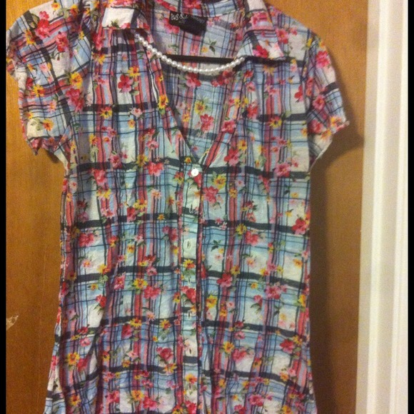 🚫Traded🚫Floral Plaid cotton tee