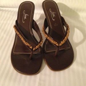 Slip on heels with 3 1/4 heels