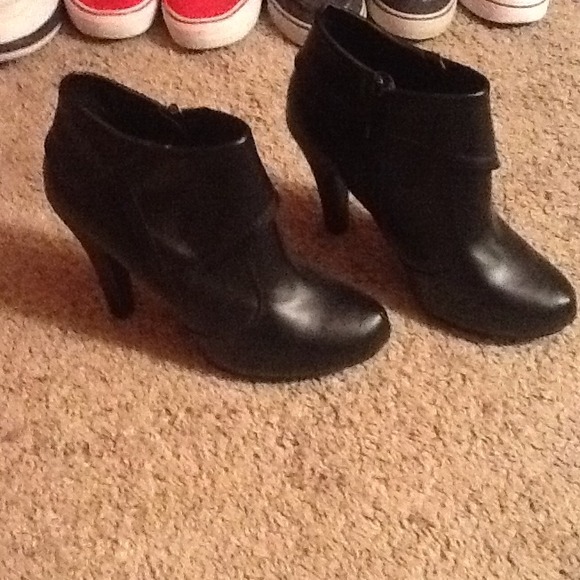 Black ankle boots