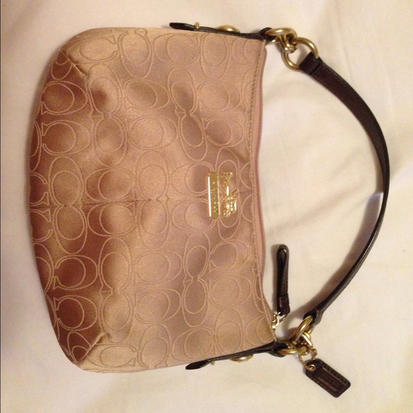 🚫SOLD🚫Coach Light Brown Evening Handbag
